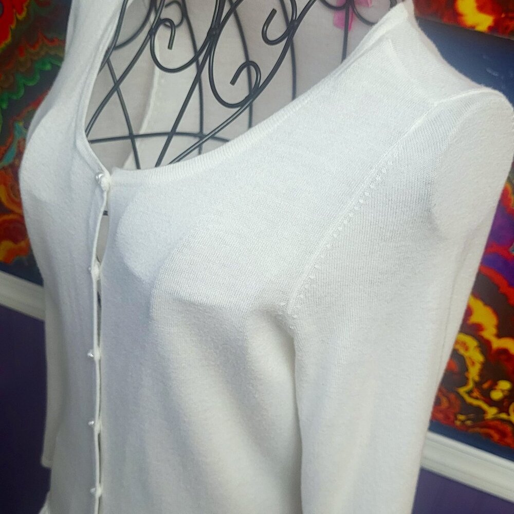 Lilly Pulitzer ~ Sz M ~ “Pearl” Button Down Sweater ~ Excellent Condition